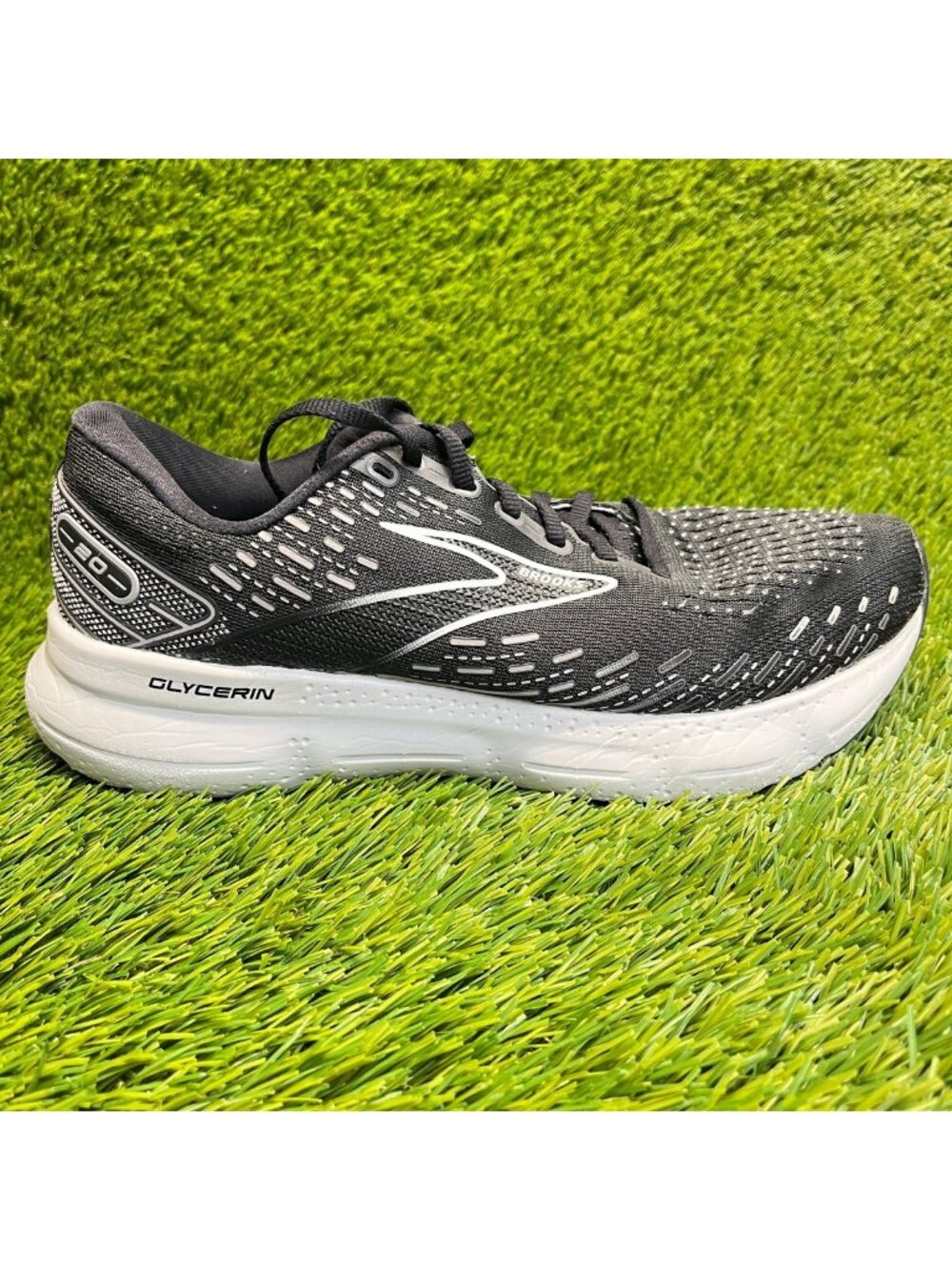 Brooks Glycerin 20 Womens Size 9.5 Black White Athletic Running Shoes Sneakers